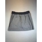 Athleta  Brooklyn Striped Athleisure Skort Women's Size 10 Gray White Pockets Photo 1