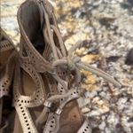 Earth Tan Sandals Comfortable Casual Design Size 8 Photo 6