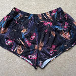 Black/Pink Floral Hotty Hot Shorts 2.5” - 10 #lululemon #shorts Photo 0