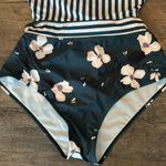 Sunikini Large High Photo 7