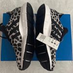 Adidas Swift Run Leopard-Print Shoe, Size: 7 Photo 11
