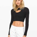 Lululemon Black LA Better Best Long Sleeve Crop Cropped Keyhole Cut Out Size 10 Photo 6