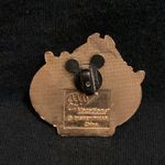 Disneyland Finding Nemo Turtle Talk with Crush pin Photo 1