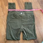 Vuori Olive Green Leggings no tag is like size M Photo 2