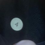 Lululemon mesh capri leggings 21” - size 4 Photo 5