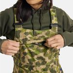 Burton NWT  Avalon 2L Bibs Sz M Photo 2