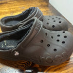 Crocs Black Fur Lined Clogs Size Women 6 Photo 0