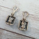 Vintage Clip On Earrings Photo 1