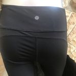 Athleta  Cropped Yoga Black Leggings Women’s Size Medium Photo 4