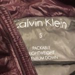 Calvin Klein Women’s Wine Quilted Hooded Parka Sz Small Photo 3