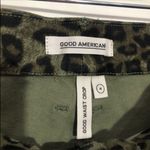Good American Good Waist Crop In Sage Leopard Size 16 Photo 4