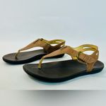 OluKai 'Eheu Thong Sandal in Kona Coffee Brown Leather size 6 Tan Photo 2
