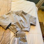 Josie's Boutique Josie Sweatshirt Photo 2