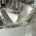 Cable & Gauge Black, White & Cream Animal Print Sleeveless Ruched Blouse, Size L Photo 5