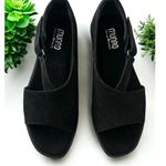 Munro Peyton open toe suede leather sandals black 8.5 Photo 0