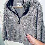 Jackson Hole Outerwear size large grey sherpa half zip pullover. Gray Photo 7