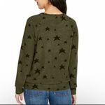 Buffalo David Bitton ⭐️ Buffalo Khaki Green Black Star Printed Novelty Print Crewneck Cozy Top NWT Photo 2
