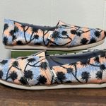 Toms Classic Slip On Palm Tree Print Women's 7 Summer Vacation Casual Photo 0