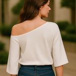 Jennifer Lopez Asymmetrical White Skirt Photo 1