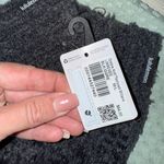 Lululemon NWT  Women's Ombre Knit Textured Mittens Black Graphite Grey Size M/L Photo 2
