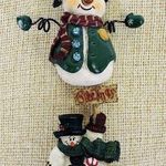 Vintage Lot Set of 2 Holiday Playful Fun Christmas Snowman Brooch Pins White Photo 0