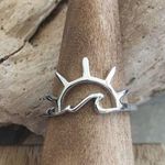 Sterling Silver Sun and Wave Ring Size 6 Photo 0