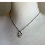 Faux pearl faceted rhinestones dainty silver tone necklace Photo 5