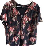 Torrid Harper Studio Crepe de Chine Flutter Short Sleeve Blouse Size 1 Floral Photo 1
