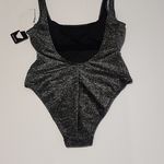 Love & Sports Women's One Photo 4