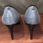 Elie Tahari Tahari Sophia Silver Platform Pumps High Heels 6M Photo 3
