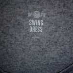 SO  L Swing Dress Light Gray Short Sleeved Photo 2