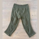 Lululemon green seamless crop workout leggings Photo 1