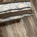 LeSportsac  Deluxe Everyday Bag and matching pouch Photo 2