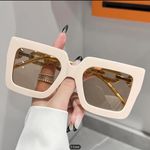 Luxury square sunglasses for women casual candy color anti Photo 6