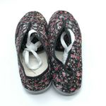 Womens Sneakers Low Top Fabric Lace Up Floral Black Pink Size 10 Photo 2