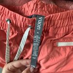 Vuori  Shorts Photo 1