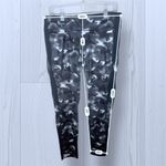 Avia  Women’s Camo Athletic Activewear Leggings Photo 5