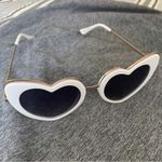 None Heart Shaped White Sunglasses with Gold Hardware Retro 70s Mod Trendy Glasses Photo 5