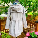 Womens long jacket/ trench coat EUC ☂️☀️ Photo 1