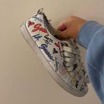 Guess  women’s trendy shoes size 7.5 Photo 0