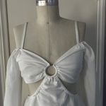 Divided H&M Dividend White Cut-Out Mini Dress Long Sleeves V Neck Ring Detail Photo 4