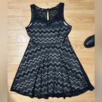 Candie's  mini Blk sleeveless dress (ladies Lg) & ladies 7.5 Blk heel boot SET Photo 2