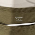 Madewell  Deep Olive Green T-Shirt Long Sleeve Relaxed Fit Large EUC Photo 6