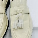 Franco Sarto Carolynn Womens Sz 8.5 Lug Sole Tassel Patent Leather Loafers Ivory Photo 2