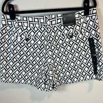 Banana Republic 4 1/2" Cotton Geometric Print Shorts Black White Preppy Size 12 Photo 8