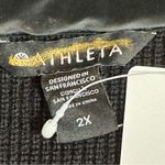 Athleta  Women’s Hanover Hybrid Vest Photo 9