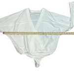 Good American Women’s Surplice Long Sleeve Classic White V-neck Bodysuit Size L Photo 4