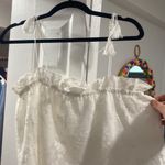 Cupcakes and Cashmere  womens size M white lace sleeveless flounce crop top blouse Photo 3