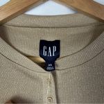 Gap  Beige Gold Shimmer Ribbed Henley Long Sleeve T-Shirt XS Photo 3