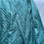 Mountain Hardwear NWT:  green long sleeve UPF25 shirt Photo 7